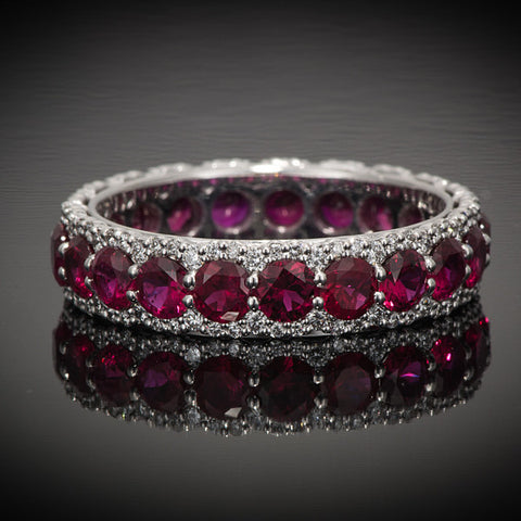 <span class="subtitlerp">Romancína Collection</span><br /><br />Ruby and Diamond Eternity Ring