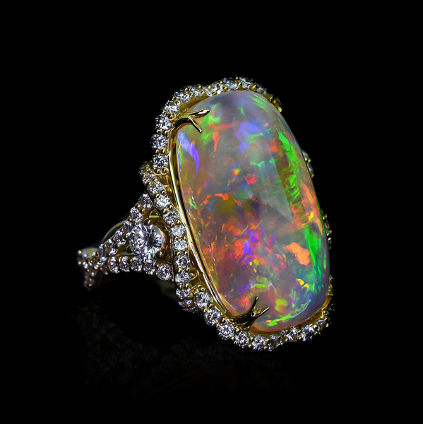 <span class="subtitlerp">Treasured Opals Collection</span><br /><br />14.27ct Opal and Diamond Ring Set in 18k Yellow Gold
